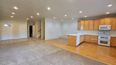 Main picture of 1288 E 610 N