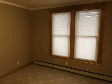 Main picture of 372 Arch St