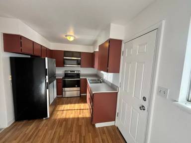 Main picture of 3011 Sumac St