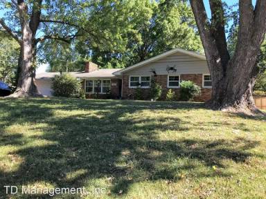 Main picture of 2502 S Cedarbrook Ave
