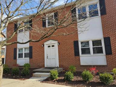 Main picture of 112 W Hamilton Ave