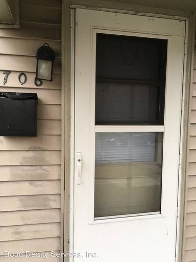 Main picture of 700 33rd St