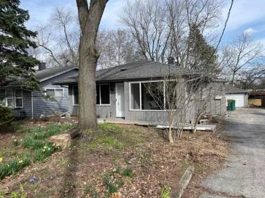 Main picture of 437 S Slusser St