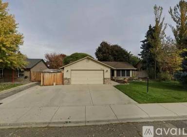 Main picture of 1215 N Kolnes Ave