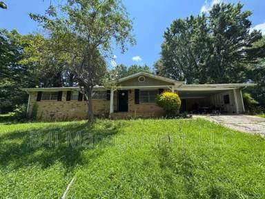 Main picture of 6331 Garnet Dr