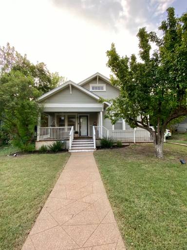 Main picture of 2015 Gorman Ave