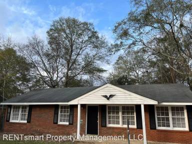 Main picture of 4513 Estonia St