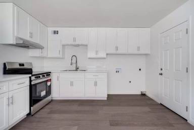Main picture of 1716 3rd St