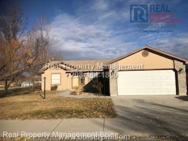 Main picture of 2620 W Forecast St