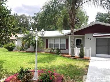 Main picture of 742 Vocelle Ave
