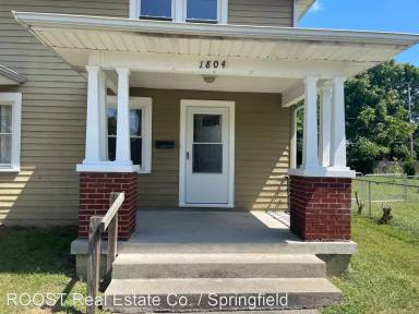 Main picture of 1802 S Center Blvd