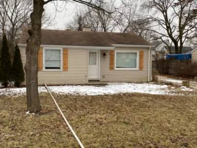 Main picture of 1008 W North Ave