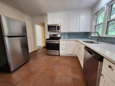 Main picture of 8612 Westwood Ave