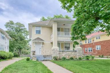 Main picture of 5405 Harrison St