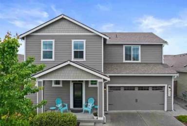 Main picture of 613 Petersen Dr E