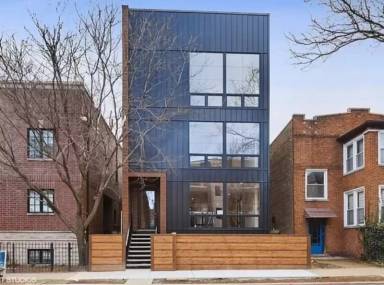 Main picture of 3106 N Damen Ave