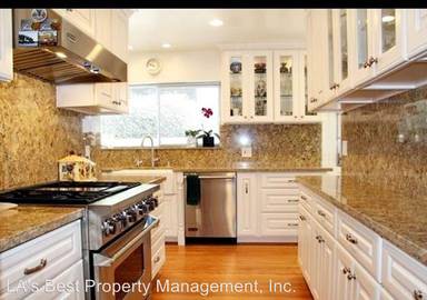 Main picture of 616 N Las Palmas Ave