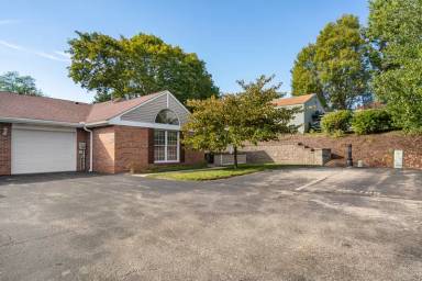 Main picture of 702 Dehaven Ct