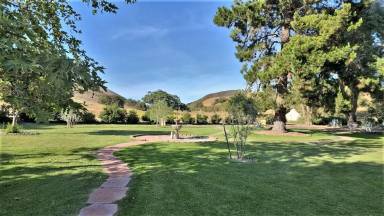 Main picture of 9040 Peppertree Ln