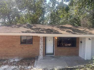 Main picture of 4604 N Vine St