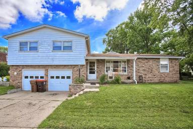 Main picture of 914-A Crescent Dr