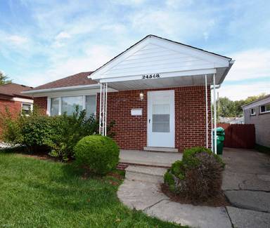 Main picture of 24548 Fern Ave