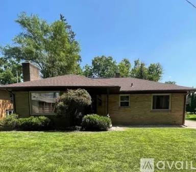 Main picture of 344 Mayfield Ave NE