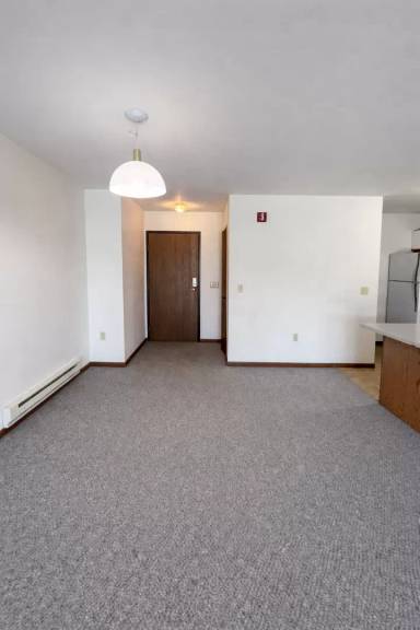 Main picture of 207 3rd Ave