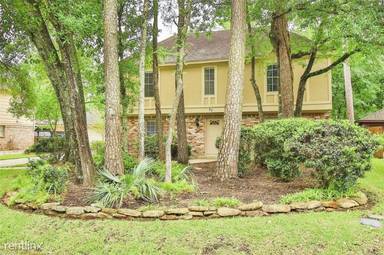 Main picture of 77 Crystal Lake Ln