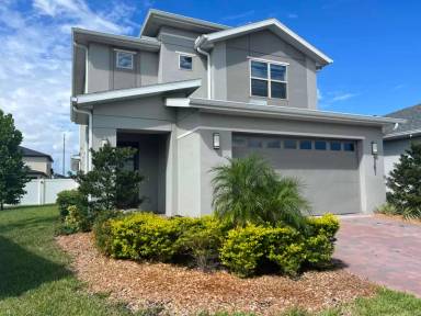 Main picture of 3201 Crispin Cir