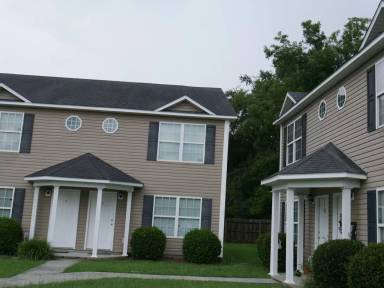 Main picture of 149 W Main St
