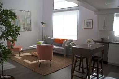 Main picture of 5455 Inglewood Blvd