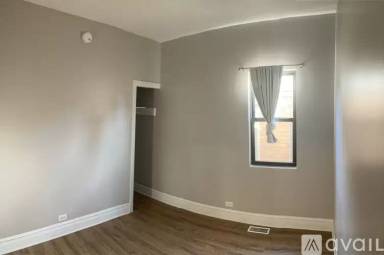 Main picture of 3118 W Pershing Rd