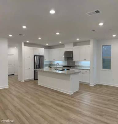 Main picture of 1991 Meyer Ct