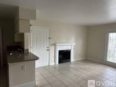 Main picture of Waterford Landing Condo