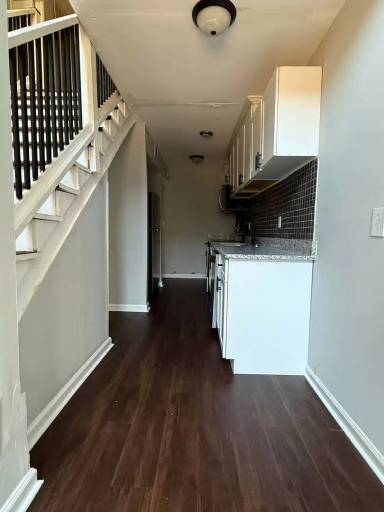 Main picture of 2806 Shellbark Rd