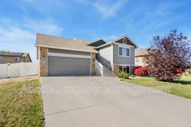 Main picture of 2829 Avocado Ave