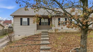Main picture of 127 Willow Grove Rd