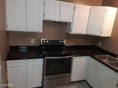 Main picture of 516 6th Ave NE