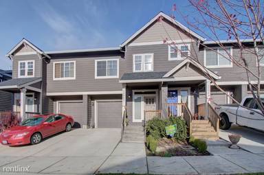Main picture of 37901 Killarney St
