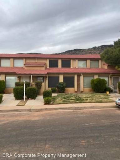 Main picture of 270 S Donlee Dr