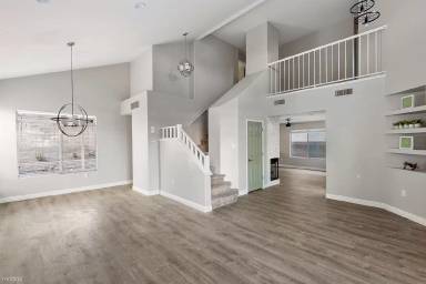 Main picture of 2159 Running River Rd