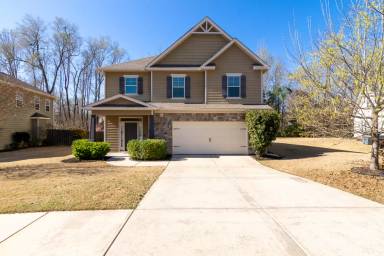 Main picture of 7515 Lucas Ave