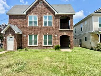 Main picture of 1425 James Ave