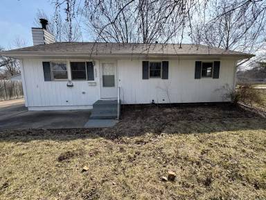 Main picture of 2525 Crestview Dr