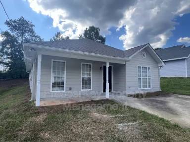 Main picture of 707 Pine Hill Ct