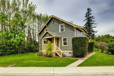 Main picture of 2190 Washington St