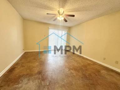 Main picture of 109 Jennifer Ln