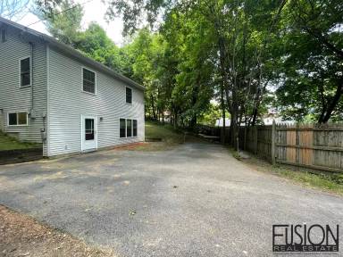 Main picture of 93 Park St