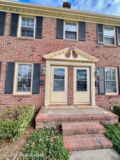 Main picture of 1317 Cypress Ave